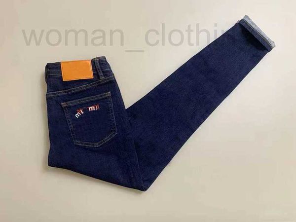 Jeans da donna firmati autunno e inverno piedi in pile sottili blu jeans corti per le donne pantaloni a matita da donna stretti e sottili europei 43U3