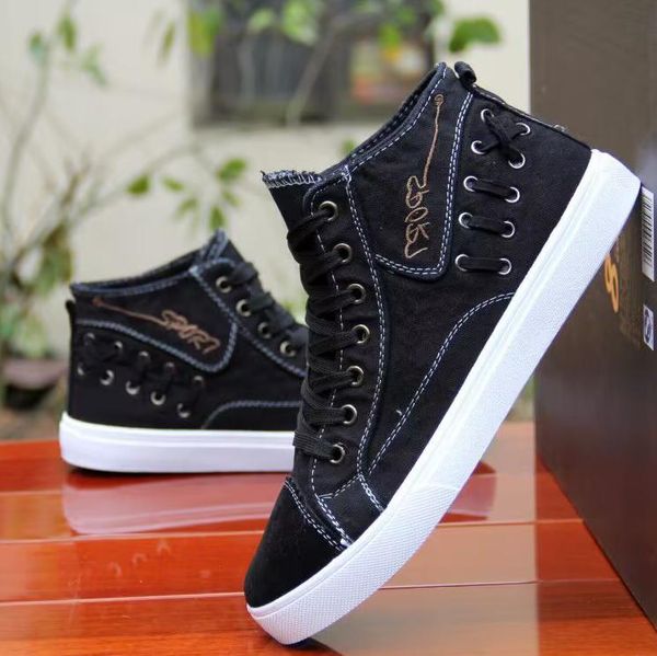 Stivali di tela da uomo Sneakers casual primaverili Scarpe di tela da uomo Scarpe da skateboard Appartamenti Scarpe sportive casual alte da uomo Scarpe da skate