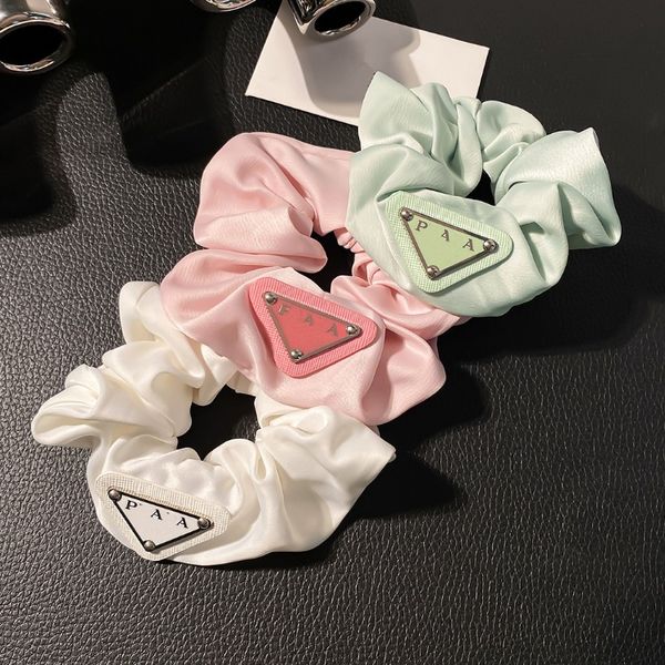 Young Style Aron Fabric Loop Correct Designer Satin Headrope Moda Donna Hairjewelry Autunno Ragazza Compleanno Amore Elastici per capelli da donna