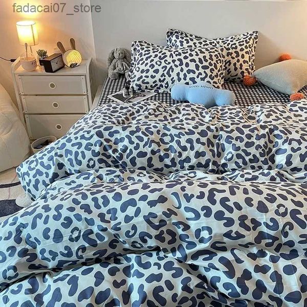 Conjuntos de cama 2022 Moda Conjuntos de Cama Leopardo Padrão Lençóis Folha Duveta Capa Single Double Queen King Quilt Covers Conjuntos de Roupa de Cama Q230920