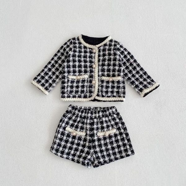 Conjuntos de roupas menina conjunto 2023 primavera bebê tweed xadrez menina de duas peças terno jaqueta calças curtas doce