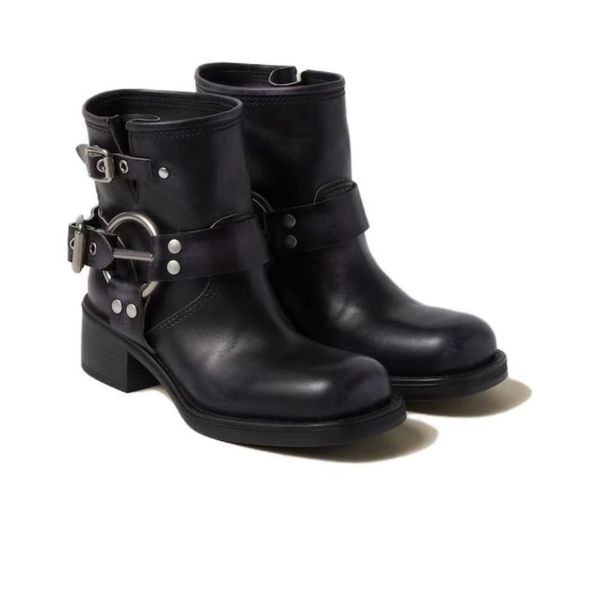 Designer-Stiefel, Luxus-Stiefel, stilvoll, klassisch, mattes Lackleder, Marken-Kalbsleder-Stiefel, flache Plateau-Stiefel, modische Schuhe mit Außensohle, Stiefel1