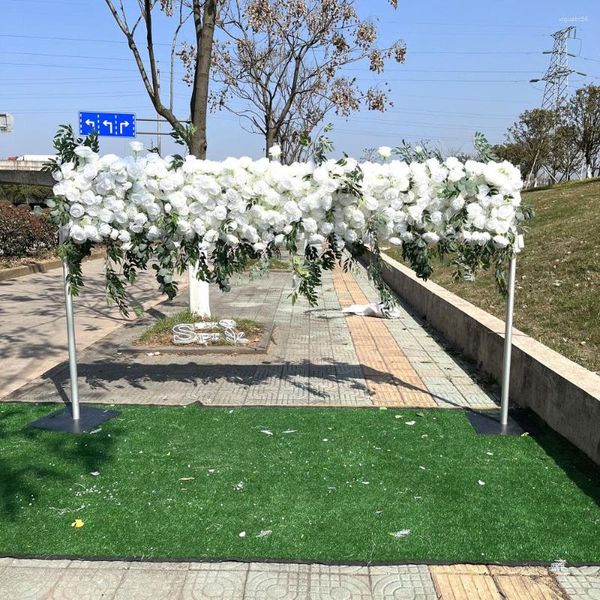 Fiori decorativi SPR Composizione di fiori artificiali Ricevimento Luna Scena Sfondo Arco di nozze per runner da tavolo