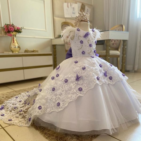 Abiti da ragazza di fiore con perle di pizzo per piume da sposa Abiti da spettacolo per bambini applicati Abiti da ballo in tulle con strascico Abito da compleanno per bambini