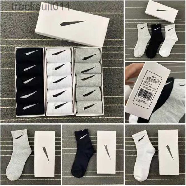 Meias masculinas moda sólida esportes masculino meias clássico gancho preto e branco cinza basquete suor absorvente respirável curto barco meia luxo sportsocks l230919