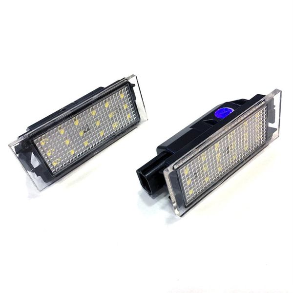 2pcs Araba LED Numaralı Plaka Light Işık SMD3528 Renault Clio Laguna 2 Megane 3 Twingo Master Vel Satis271f