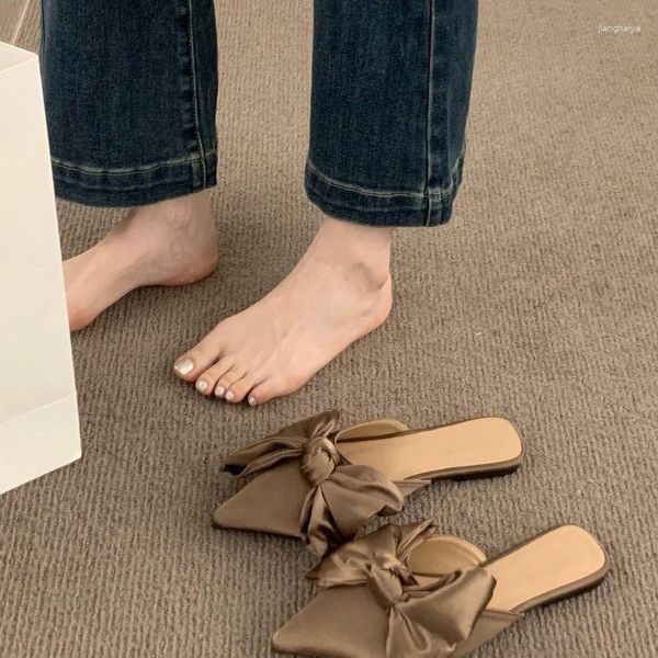 Pantofole francesi da ragazza papillon avvolto a metà tinta unita per le donne Outwear 2023 scarpe con tacco primaverili ed estive