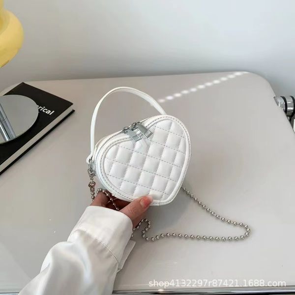 Tasarımcı çanta omuz çantaları Aşk şekilli kalp çantası Askion Trend Sıradan Partisi Yeşil CrossbodyDesigör Sırt Çantası Moda Omuz Torbası Crossbody Bag