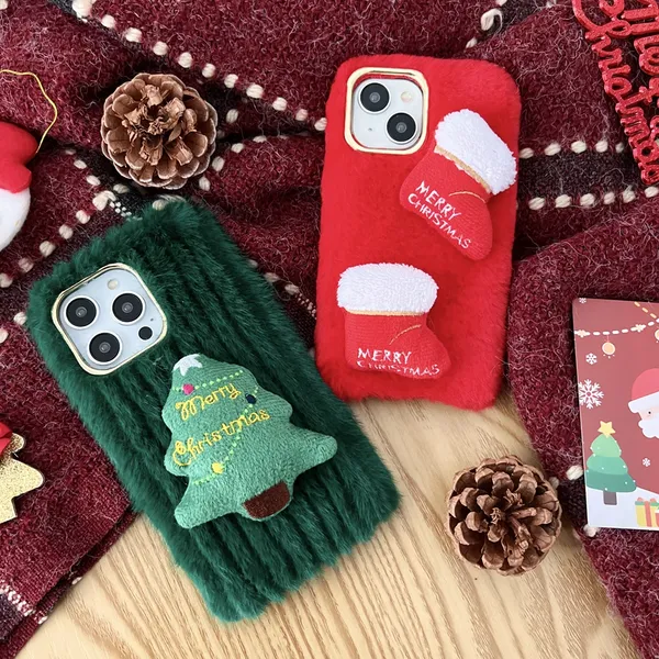 Schöne niedliche Frohe Weihnachten Socken Baum Schocks Furry Pelze Telefon Hülle für iPhone 15 Pro Max iPhone 14 12 11 Winter warmer Rückzugschutz Hülle