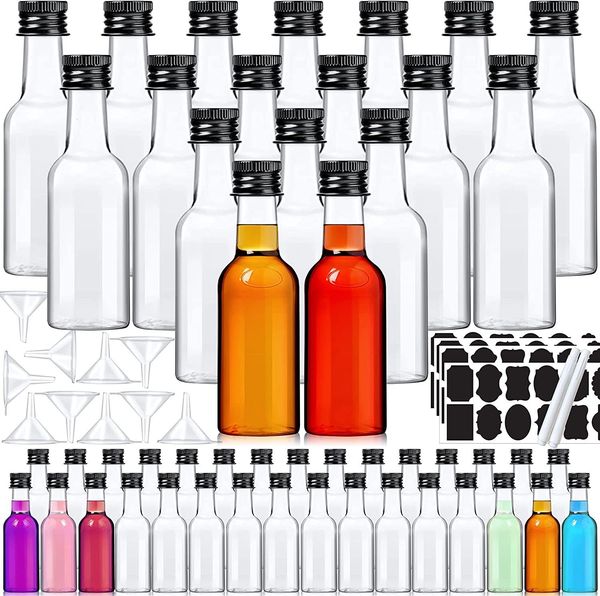Барные инструменты, 50 упаковок, 1,9 унции, мини-бутылки для спиртных напитков, пластиковая маленькая бутылочка для спиртных напитков с черной крышкой, бутылки для алкоголя для коктейльной вечеринки, свадьбы 230920