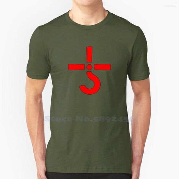 Camisetas masculinas uma camiseta vermelha masculina e feminina