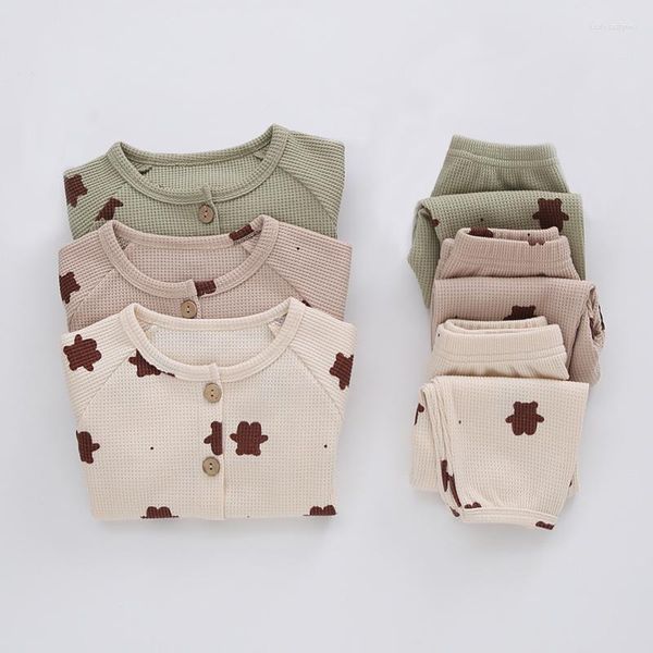 Set di abbigliamento INS Set di vestiti per bambina nordica Set di vestiti per neonati primaverili Manica lunga Giacca da orso cartone animato Pantaloni Waffle Cotton Abiti casual in due pezzi