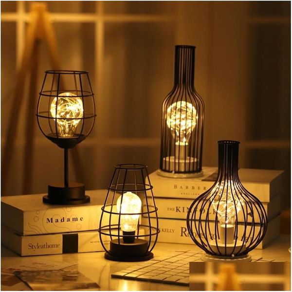 Luci notturne Lampada da tavolo in filo metallico vintage in ferro leggero a batteria Lampada da tavolo in stile cestino industriale retrò nero con consegna a goccia Lighti Otpz8