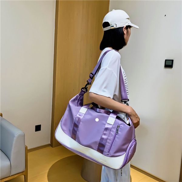 Lu Borse da yoga Borse da palestra sportive in nylon impermeabili per esterni Uomo Donna Allenamento Fitness Borsa da viaggio Borsa sportiva per tappetino da yoga con scomparto per scarpe Borsa di design