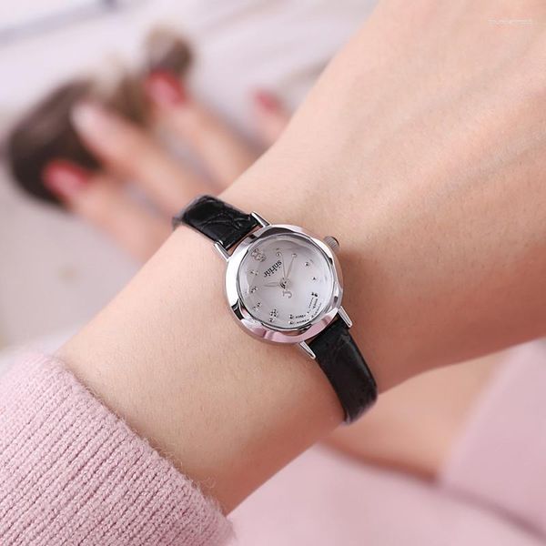 Armbanduhren Dame Mode Lässig Kleine Uhr Frauen Antike Schlange Lederband Runde Braun Mädchen Party Geschenk Relogio feminino