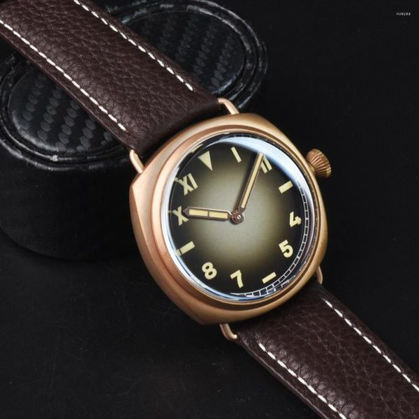 Armbanduhren 44mm Einfache Mode Bronze Quarzuhr Leuchtende Saphirglas Spiegel Wasserdichte Taucher Sportuhren Für Männer Geschenke