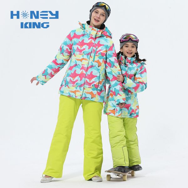 Tute da sci Madre Ragazze Sci Caldo Impermeabile Antivento Bambini Snowboard Giubbotti Pantalone Inverno Adulto Abbigliamento per bambini Completo 230921