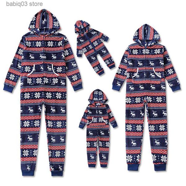 Passende Familien-Outfits 2023 Neue Weihnachts-Elch-Druck-Familien-passende Overalls Erwachsene Kinder Kapuzenspielanzug Warmer dicker Flanell-Samt-Pyjama Homewear T230921