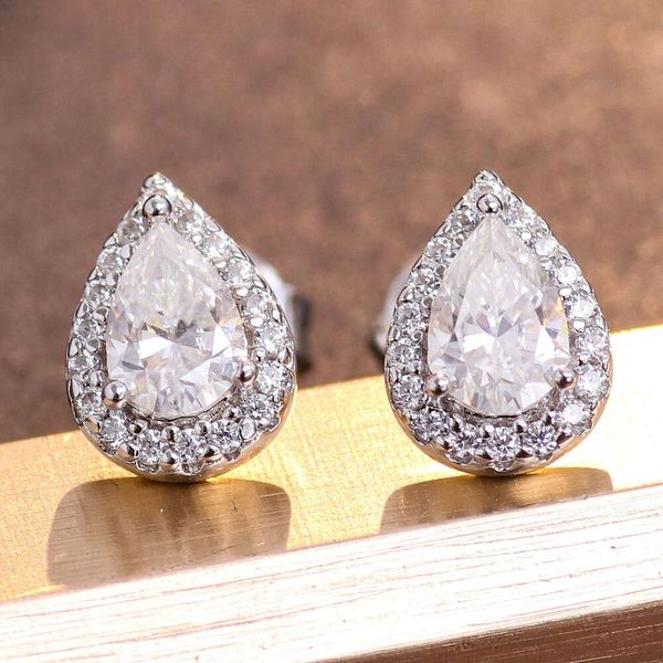 Orecchini delicati 6 * 9mm Vvs taglio a pera Moissanite orecchino a bottone con diamanti push back argento sterling 925 placcato oro