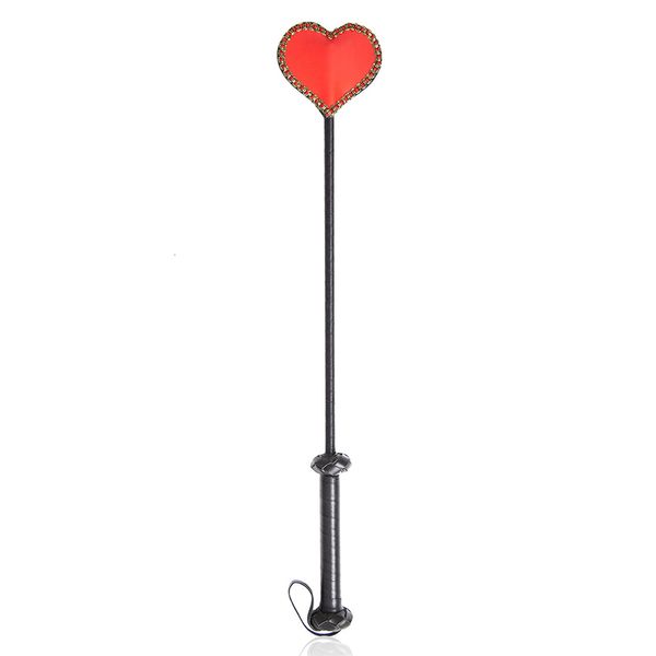 Fruste Colture 52CM Frusta in pelle PU a forma di cuore Frusta per addestramento cavallo Raccolto per equitazione equestre Battere pipistrello sottomesso Paddle 230921