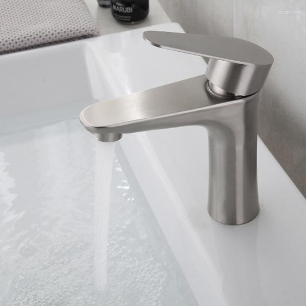 Rubinetti per lavandino del bagno Rubinetto per lavabo in acciaio inossidabile 304 Rubinetto per miscelatore acqua fredda e spazzolata per rubinetti per vasi da bagno da cucina