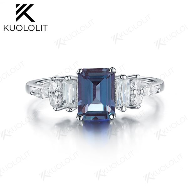 Alyans Kuololit 1 2CT Alexandrite Taş Kadınlar İçin Katı 925 STERLING Gümüş Yüzük Emerald Cut Laboratuar Yetiştirilmiş Taş Nişanlığı 230921