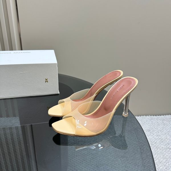 Amina muaddi Alexa Glass Slipper Stiletto Salto Alto Sandálias Mulas PVC Mulheres Luxo Transparente Designer Dedo Aberto Deslizamento em Sapatos de Festa à Noite Calçados de Fábrica