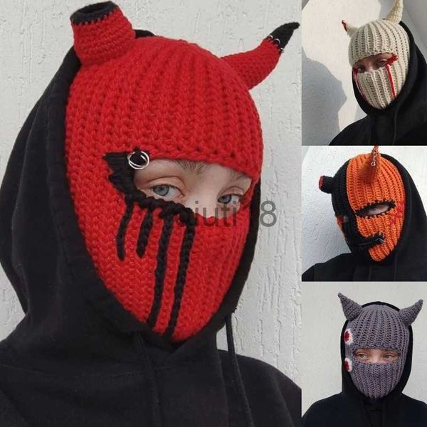 BeanieSkull Caps Maschere per il viso alla moda Ghetta per il collo Halloween Divertenti corna Cappello lavorato a maglia Berretti Calda copertura integrale per maschera da sci Cappello passamontagna antivento per sport all'aria aperta