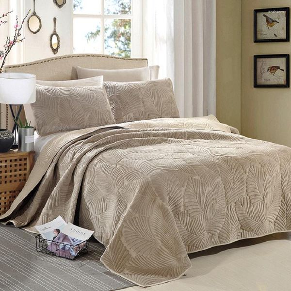 Bedding Sets Plagus Quilt Conjunto de 3pcs colcha na cama Tampa bordada Tamanho King Size Velvet Winter Warm Clanta para dobrar