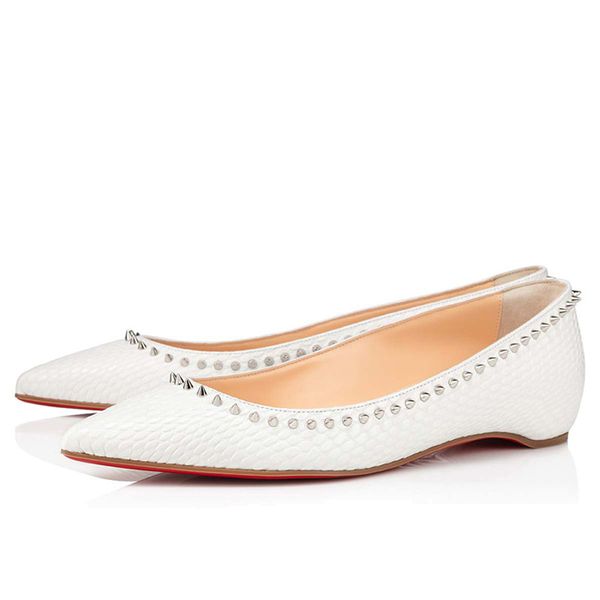 Sandali da donna di lusso con ballerine perfette Anjalina Flat Italia Scarpe da donna sexy popolari con punta a punta Rivetti in pelle scamosciata bianca nera Decorati con sandalo da balletto EU 35-43