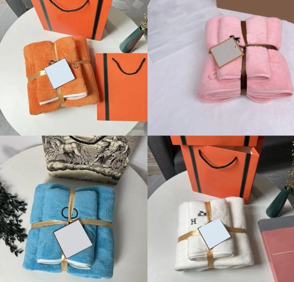 Fashion Letter Designer-Badeset Koralle Veet Gesichtshandtücher saugfähig Unisex Herren Damen Waschhandtuch 16 Farben