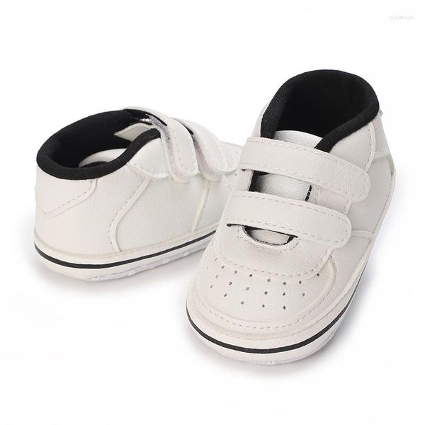 Primeiros caminhantes Haizhiw Baby Soft Sole Sapatos Branco Batismo Batismal Mocassins Infantil Meninos Meninas Slip-On Ervilhas Andando