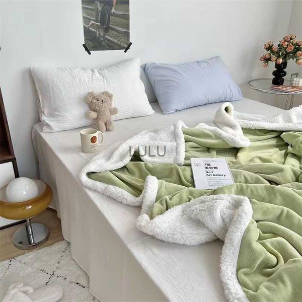 Coperte Nuovo pile di latte in tinta unita con pile di agnello Coperte a doppia copertura Coperta morbida cerosa per divano Coperta casual per aria condizionata HKD230922