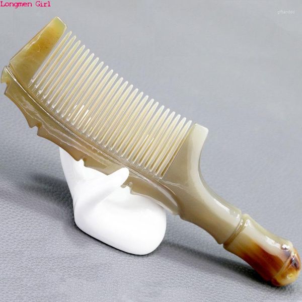 Piatti decorativi Materiale corno bianco naturale Pettine a denti fini intagliato a mano Cura antistatica Strumento per massaggio dei capelli Bue fatto a mano 20 cm