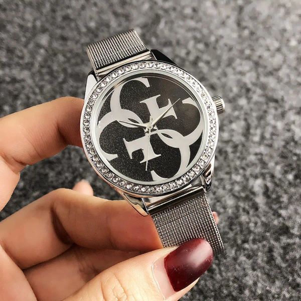 2023 Brand New Gues signore di modo orologio da donna ragazza regalo stile di cristallo cinturino in maglia quadrante metallo cinturino in acciaio orologi da polso al quarzo spedizione gratuita all'ingrosso