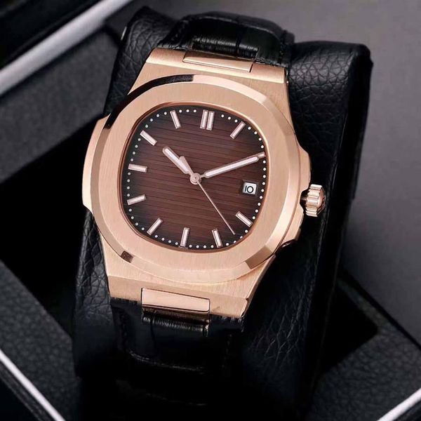 Orologio sportivo da uomo Chiusura a farfalla Cinturini in pelle Cassa in acciaio inossidabile Vetro zaffiro 2813 Movimento automatico Oro rosa270Q