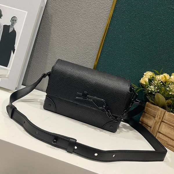 2023 PORTAFOGLIO INDOSSABILE A VAPORE Borsa di design da uomo M81746 M81783 M82534 Borsa Eclipse Mini patta CrossBody Borse a tracolla con catena e spilla misura 18 cm