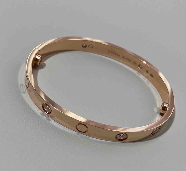 Qualidade de luxo 18k material de ouro real charme pulseira leve grossa com 4 peças de diamante para mulheres e homens joias de noivado presente tem certificado de caixa de carimbo PS9207