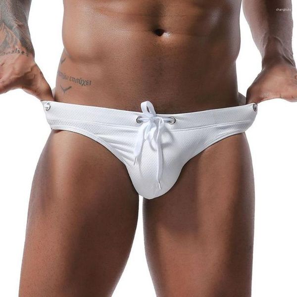 Costumi da bagno da uomo Intimo moda Rigonfiamento Mutandine a vita alta Taglie forti Custodia elasticizzata senza cuciture Surf Nuoto U Convex Beach