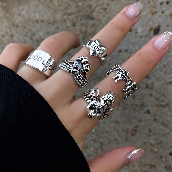 S3805 Modeschmuck Retro Hip-Hop Punk Knuckle Ring Set Übertriebene Liebesbrief Dämon Amor Engel Ringe 5 teile/satz