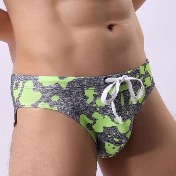 Cuecas masculinas troncos de natação briefs elegante e sexy cintura baixa impressa camuflagem calças triangulares swimwear