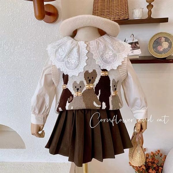 Kleidungssets Kinderkleidung für Mädchen Strickpullover Weste Spitzenhemd Faltenrock 3-teiliges Set Baby Cartoon Cute Boutique 230923