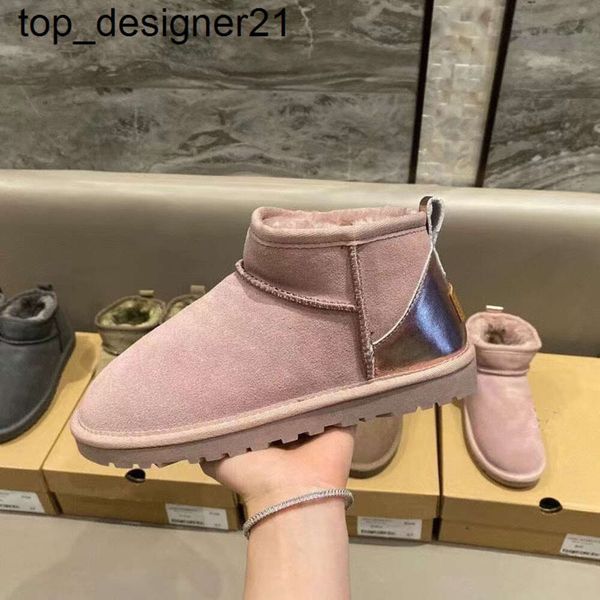 Novo 23ss Bota Quente Designer Botas Camurça Sapatos Clássico Curto Miniwomen Manter Homem Quente Mulheres Pelúcia Casual Castanha Pele de Carneiro Mulheres Mens Botas