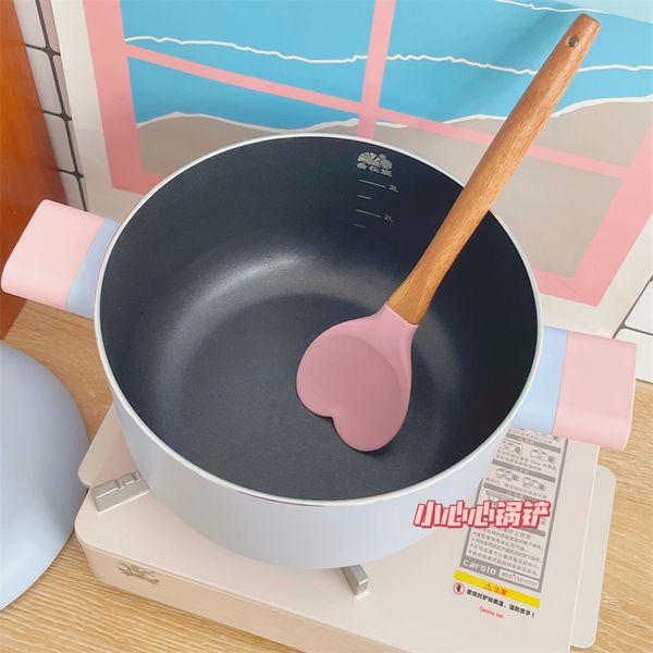 Altro Bakeware Pink Girl Cuore Cucchiaio per crema in silicone Dessert Spatola da forno Riso a forma di cuore Forniture per cucina 230922