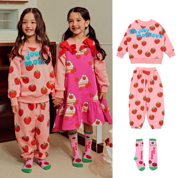 Conjuntos de roupas infantis moletom 23 outono desenhos animados moda meninas algodão bonito meninos coreanos calças 230923