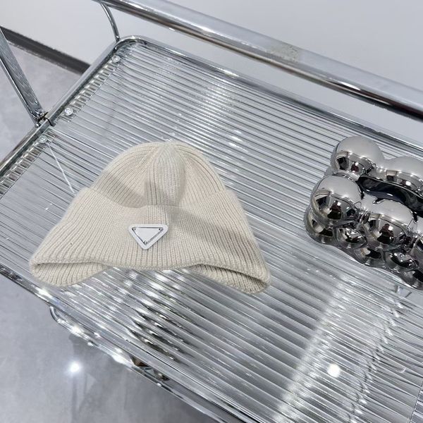 Berretto di design cappello invernale da uomo berretto in cashmere fascia classica triangolo di lusso da donna caldo autunno e inverno cappello berretto moda