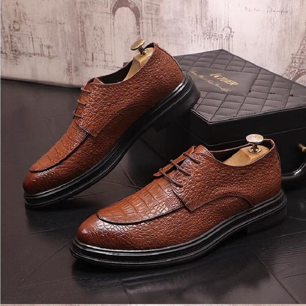 Herren Business Kleid Schuhe Herbst Britischen Stil Spitzer Kopf Niedrige Hilfe Herren Schuhe Bräutigam Hochzeit Schuhe 1AA57