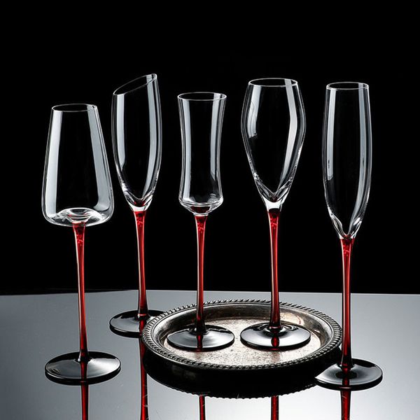Weingläser 1 2 4 Stück Kreative schwarze Fliege Kristallglas Bordeaux Champagnerkelch Hohe Kapazität High End Light Luxus Burgund 230923