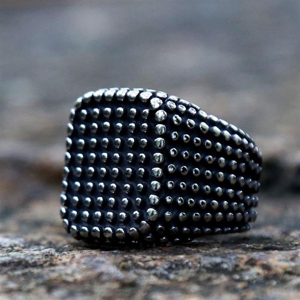 Cluster Ringe Einzigartige Bumps Quadrat für Männer und Frauen Vintage Edelstahl Punk Biker Ring Heavy Metal Gothic Schmuck Whole274e