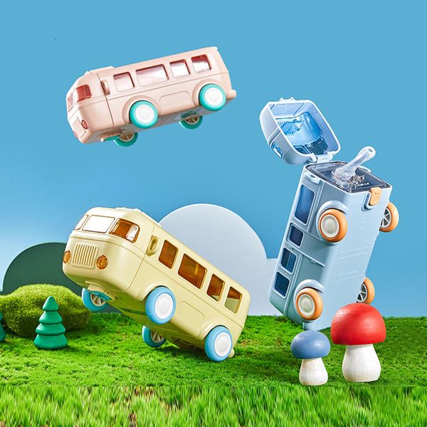 Kitchens Play Food 500ML Kawaii Auto per bambini Paglia Tazza d'acqua Estate Cute Bus Biberon Kids Up Cartoon 230925